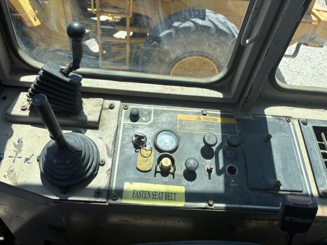 John Deere 544E