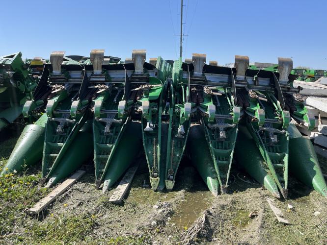 John Deere C12F StalkMaster