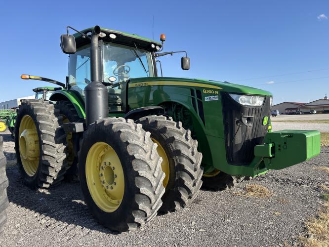 John Deere 8360R