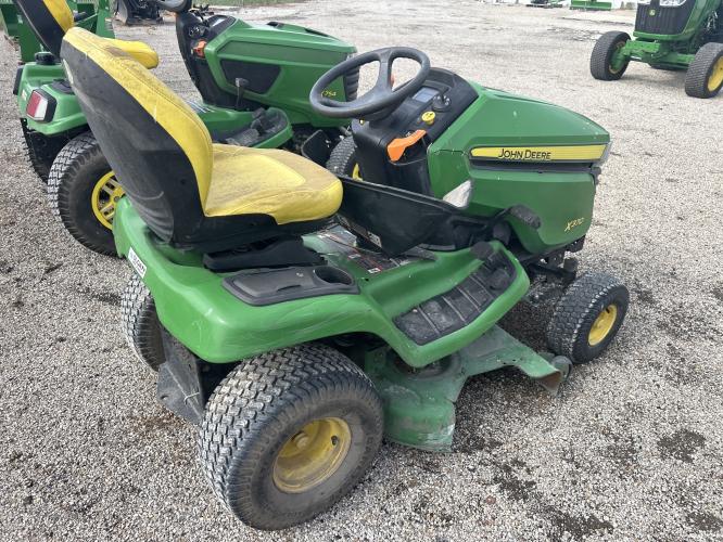 John Deere X370