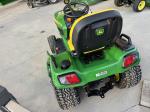 John Deere X738