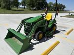 John Deere 1023E