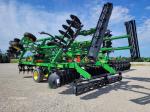 John Deere 2720