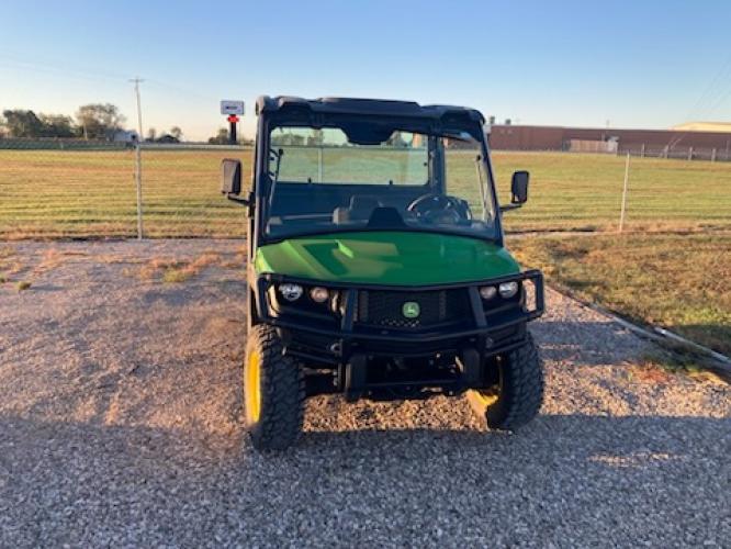 John Deere XUV835M