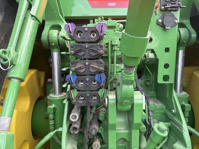 John Deere 8R 340