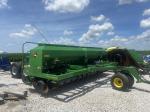 John Deere 1590
