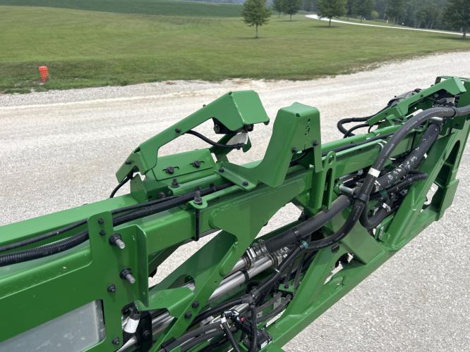John Deere 612R