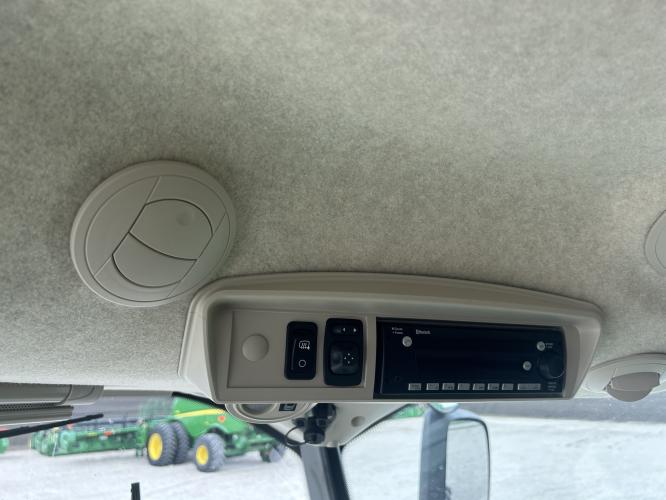 John Deere S780