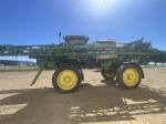 John Deere R4044