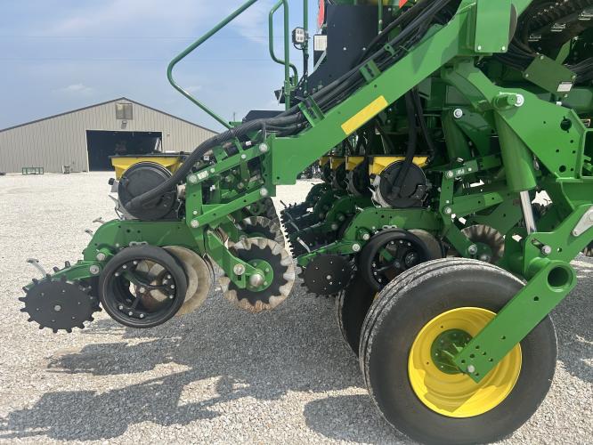 John Deere 1795