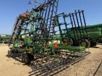 John Deere 726