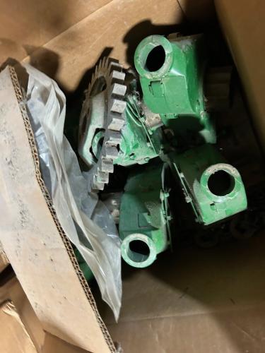 John Deere AN280009-M60865 FEED CUP METER