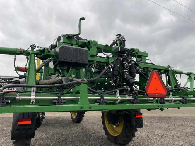 John Deere 412R