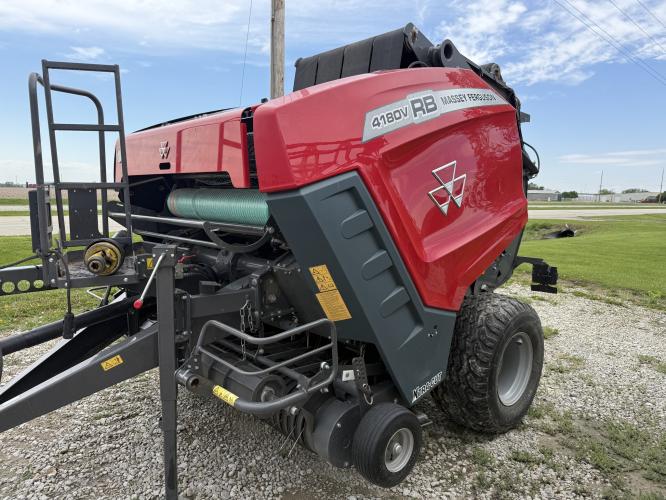 Massey Ferguson RB4180V