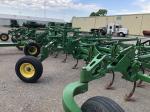 John Deere 2210