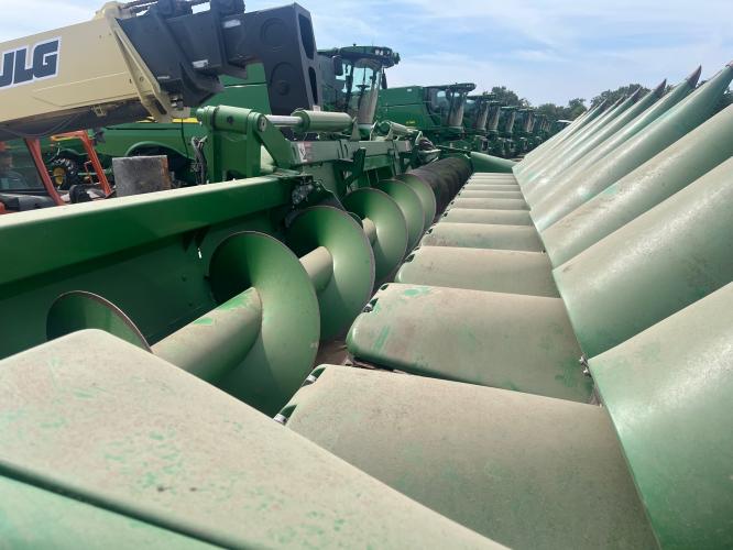John Deere C12F StalkMaster