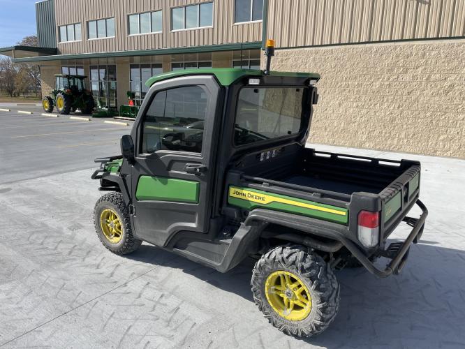 John Deere XUV835R