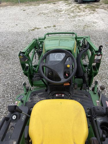 John Deere 1025R