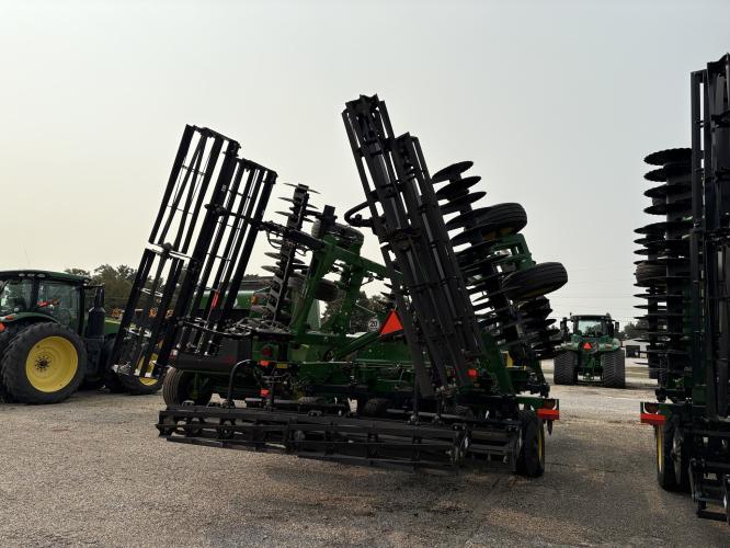 John Deere 2660VT