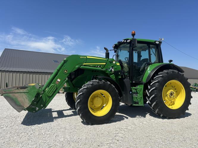 John Deere 6145M