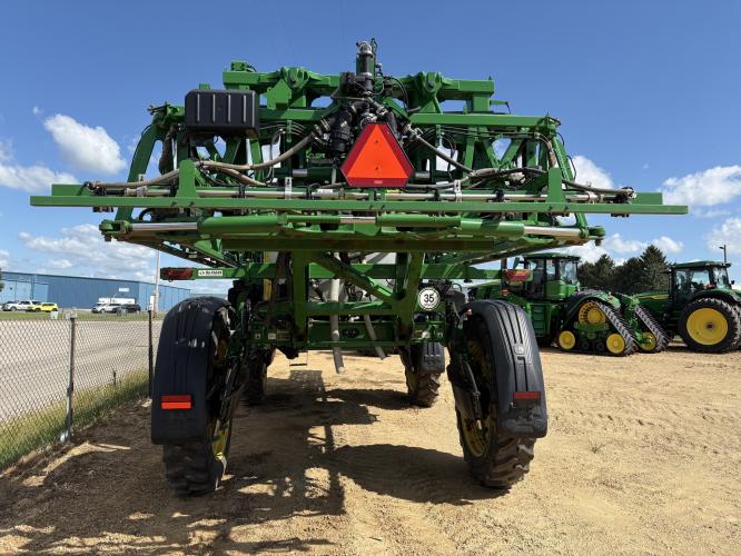 John Deere 412R