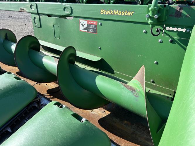 John Deere 608C