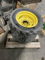 John Deere 27X10.50-15 R4 Tire & wheel ass'm