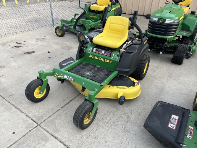 John Deere Z245