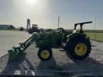 John Deere 4052M