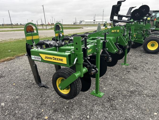 John Deere MT5