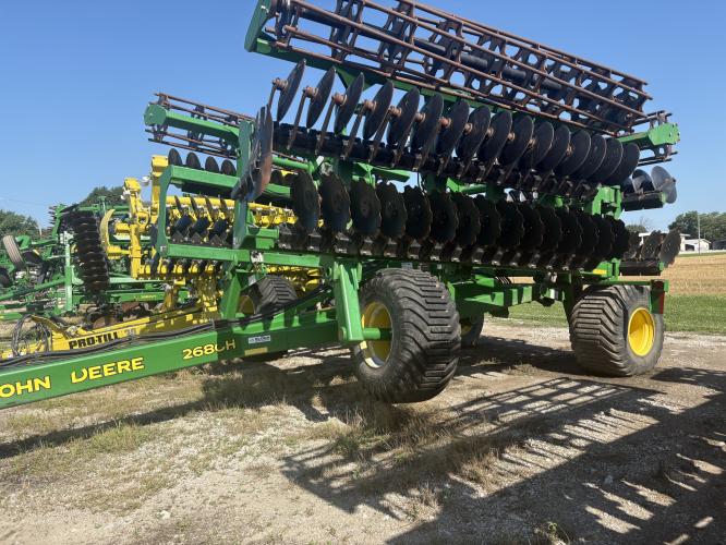 John Deere 2680H