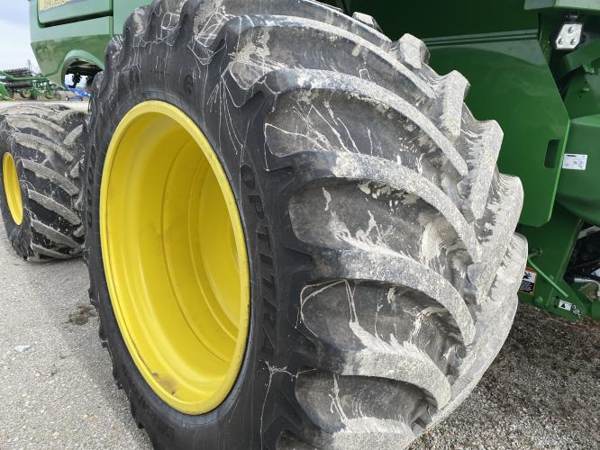 John Deere S780