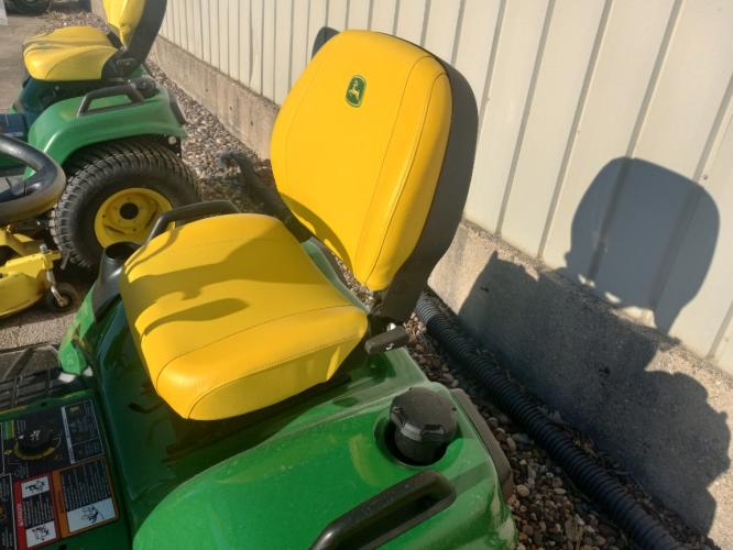 John Deere X730