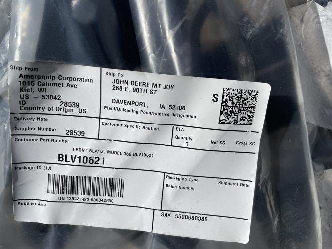 John Deere 366 Blade