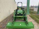 John Deere 4052M