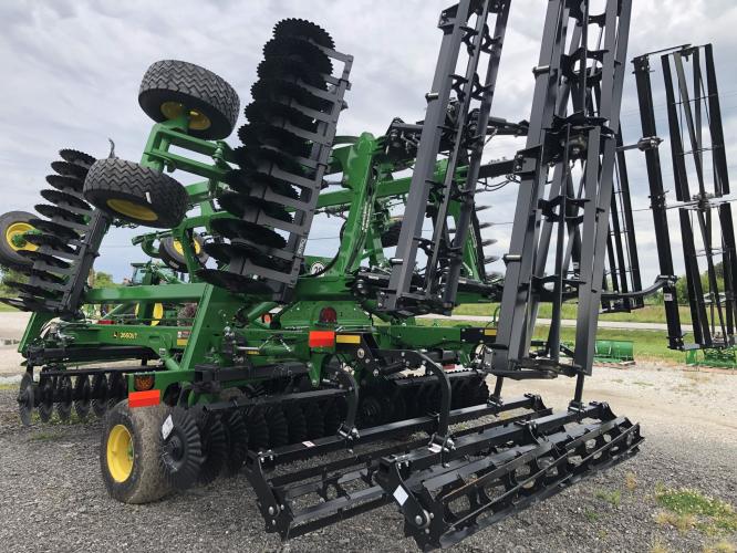 John Deere 2660VT