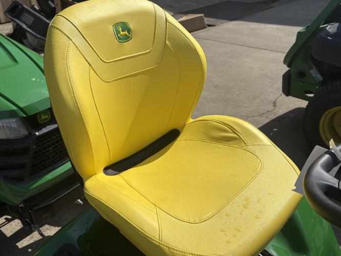 John Deere X370