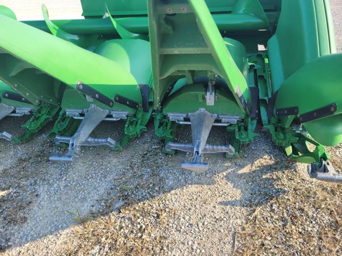 John Deere 608C