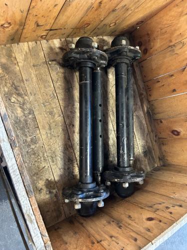 John Deere BW14522 DUAL WING AXLE/ 5 BOLT HUB KIT