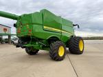 John Deere S780