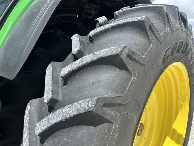 John Deere 8R 370