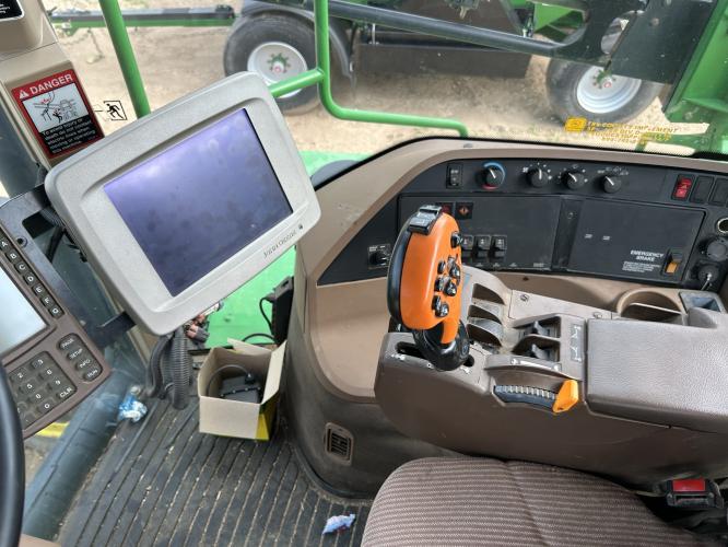 John Deere 4720