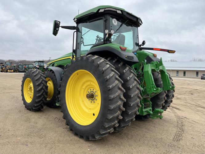 John Deere 8R 410