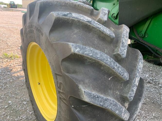 John Deere S790