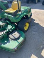 John Deere F620