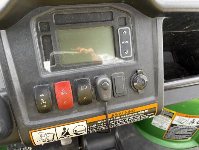 John Deere XUV 825I GREEN