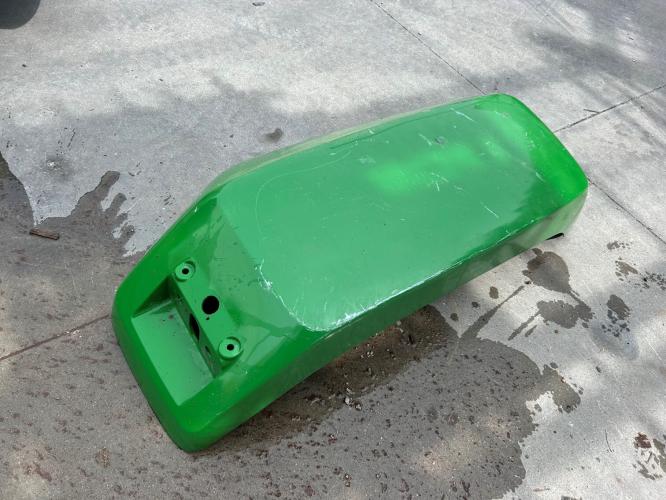 John Deere R242000 RH FENDER