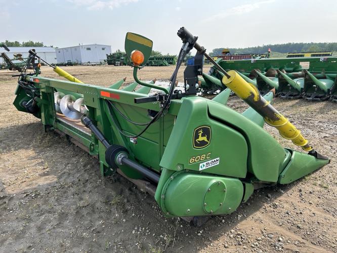 John Deere 608C
