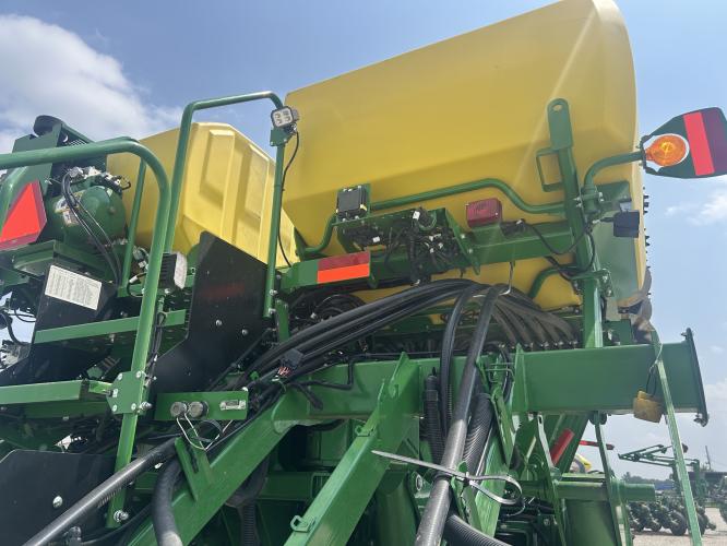 John Deere 1795