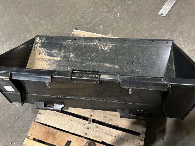 John Deere NEW KV11630 C66 BUCKET